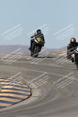 media/Oct-04-2025-CVMA (Sat) [[408bcdd6e4]]/Race 5-Amateur Formula Middleweight/